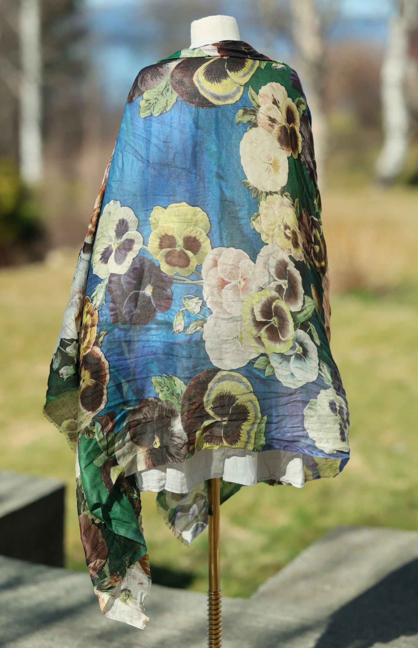 Cashmere Printed Scarf - Pansy flowers